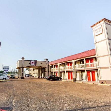 Oyo Hotel Tyler Northwest Mineola Hwy Exterior photo