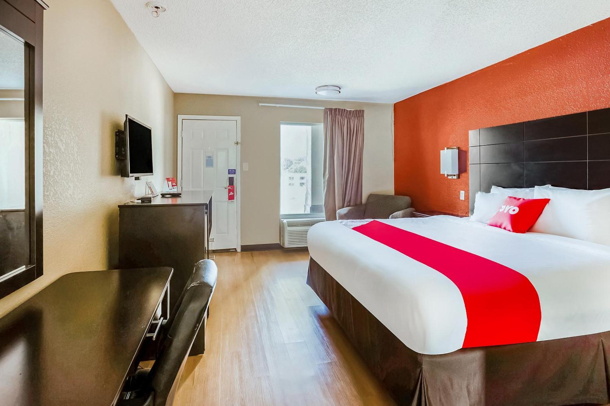 Oyo Hotel Tyler Northwest Mineola Hwy Exterior photo