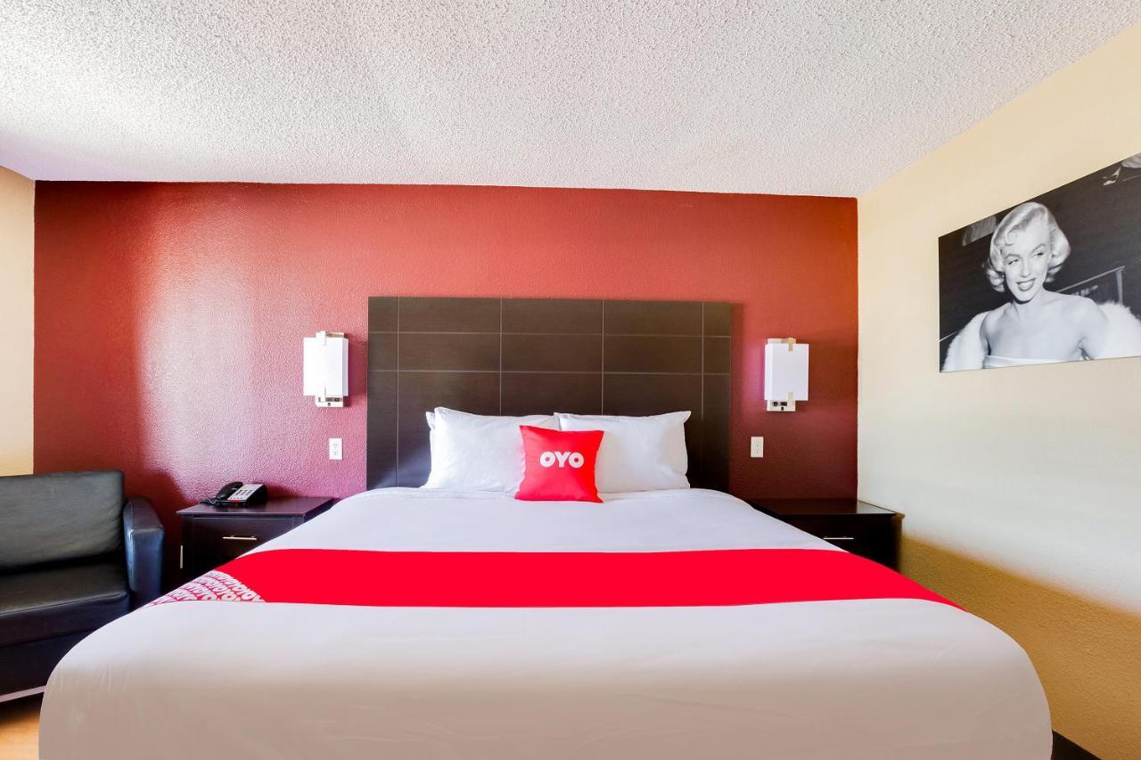 Oyo Hotel Tyler Northwest Mineola Hwy Exterior photo